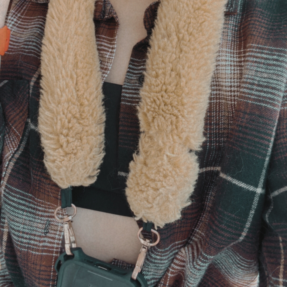 TheOneShu Furry Phone Strap Accessory + Universal Phone Clip